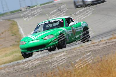 media/Apr-30-2023-CalClub SCCA (Sun) [[28405fd247]]/Group 5/Outside Grapevine/